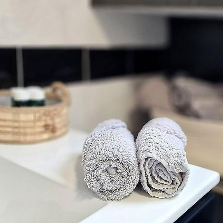 Privat Cozy Room In Mudau Esterno foto