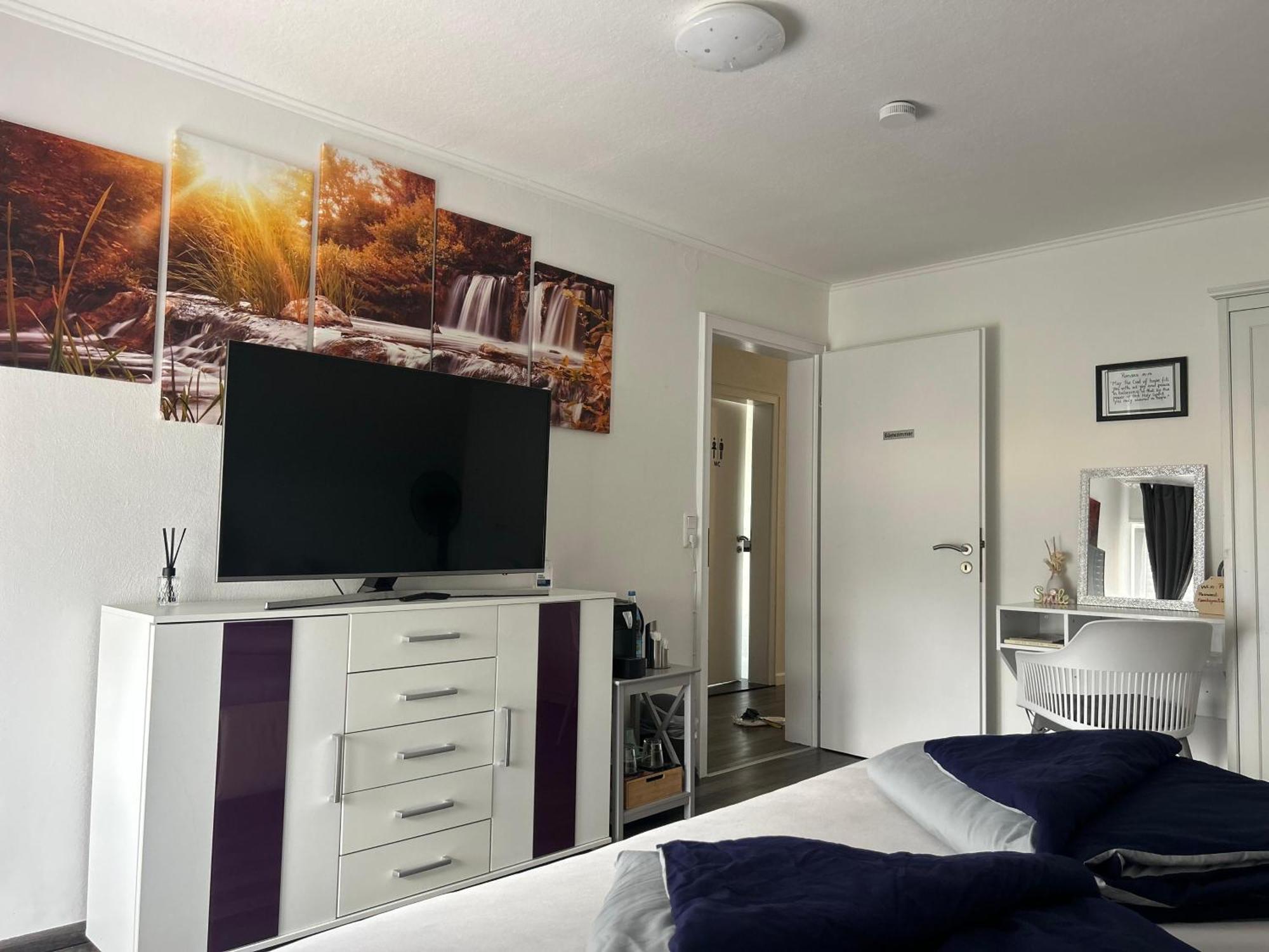 Privat Cozy Room In Mudau Esterno foto